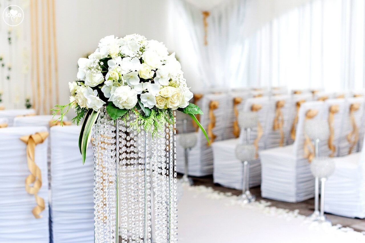 золотая свадьба выездная регистрация церемония росаись в шатре печерское предместье декор шатра банкетного зала ресторана украшение свадьбы свадебное агентство ЛавМи могилев